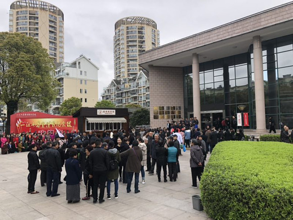 微信图片_20190329125558_副本.jpg