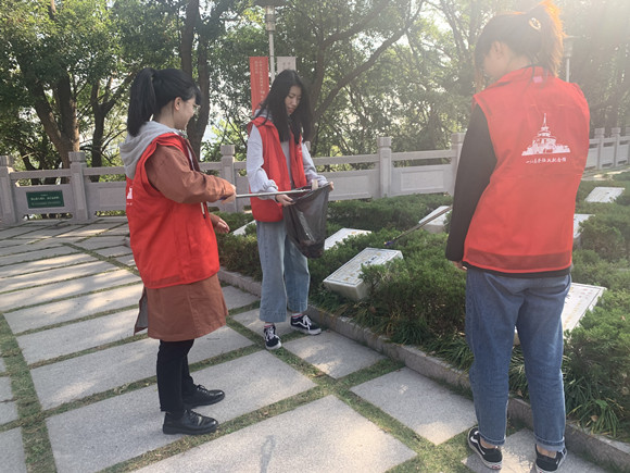 捡拾垃圾_副本.jpg